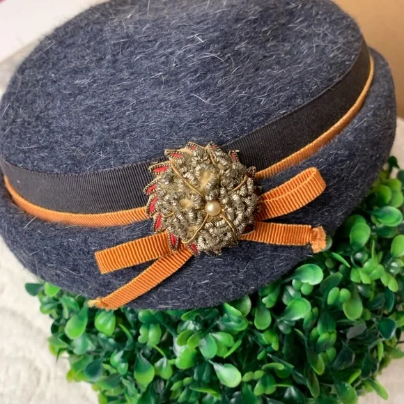 Vintage | Accessories | Hp Vintage Soire Dinner Hat Tweed  display picture 1
